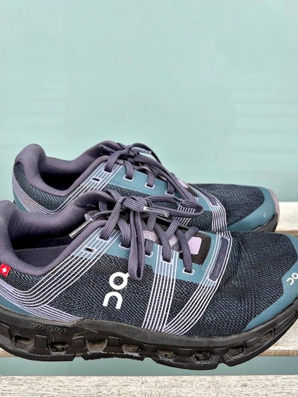 On Cloudgo Women’s Running Shoes Size 7.5